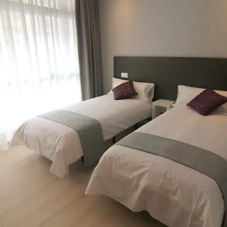 Aslyp 114 Gasthuis Barcelona